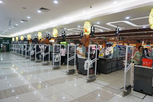 深圳一商場(chǎng),位處商圈腹地,商品種類多卻出現(xiàn)衰敗局面,面臨倒閉